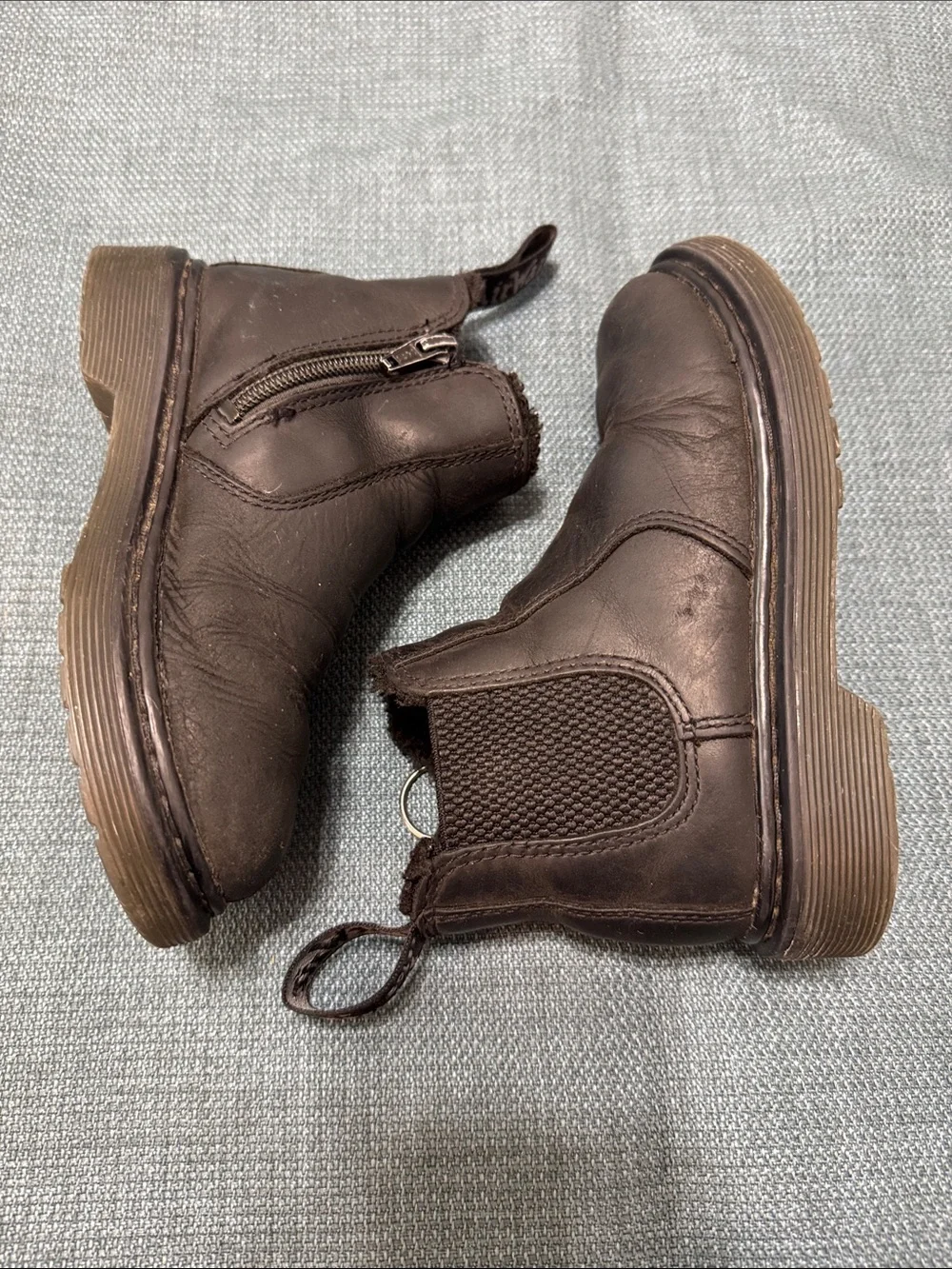Dr. Martens Chelsea Boots with Faux Fur Lining Kids Size 12 Black Side Zipper